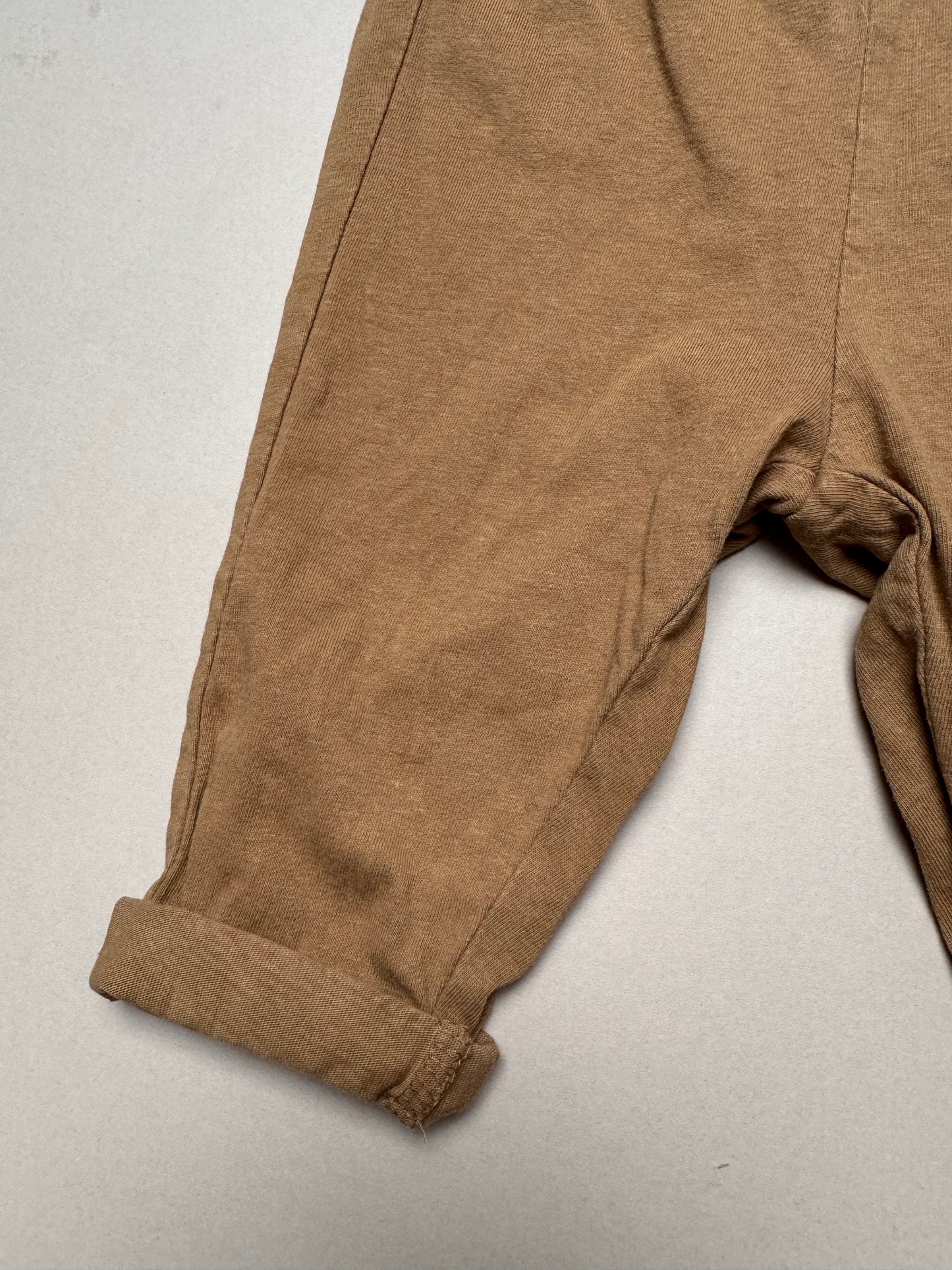 H&M Thin Tan Cotton Trousers in 6-9 Months