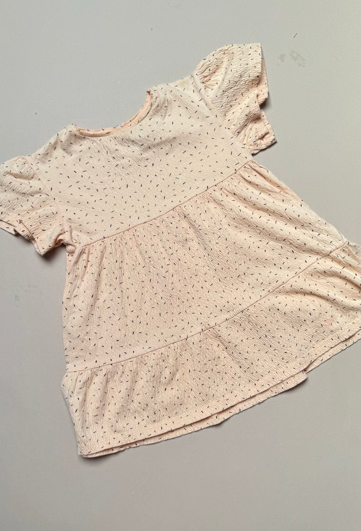 Zara Peach Confetti Printed Short Sleeved Dress in 4-5 Years