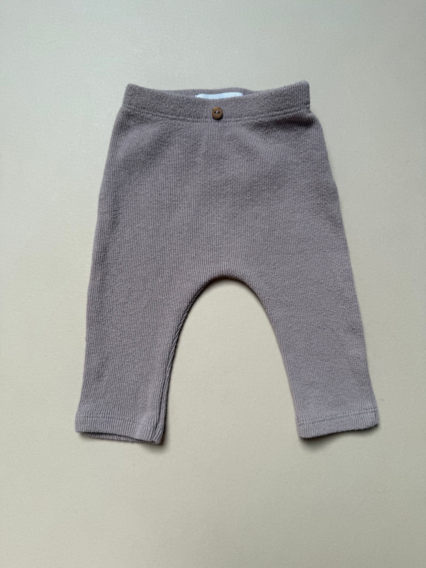 Zara Plum Long Sleeved Top & Legging Set in 1-3 Months