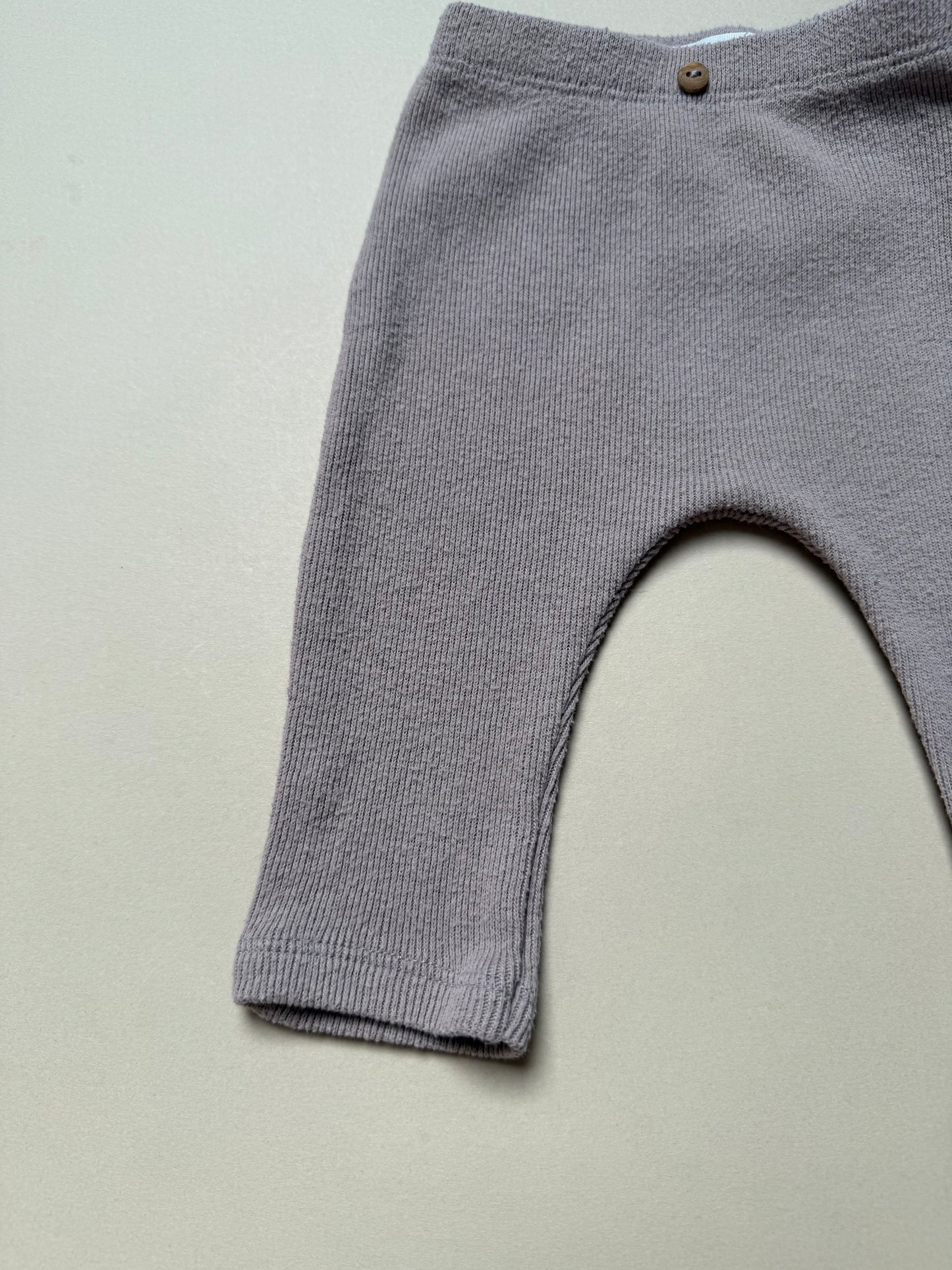 Zara Plum Long Sleeved Top & Legging Set in 1-3 Months