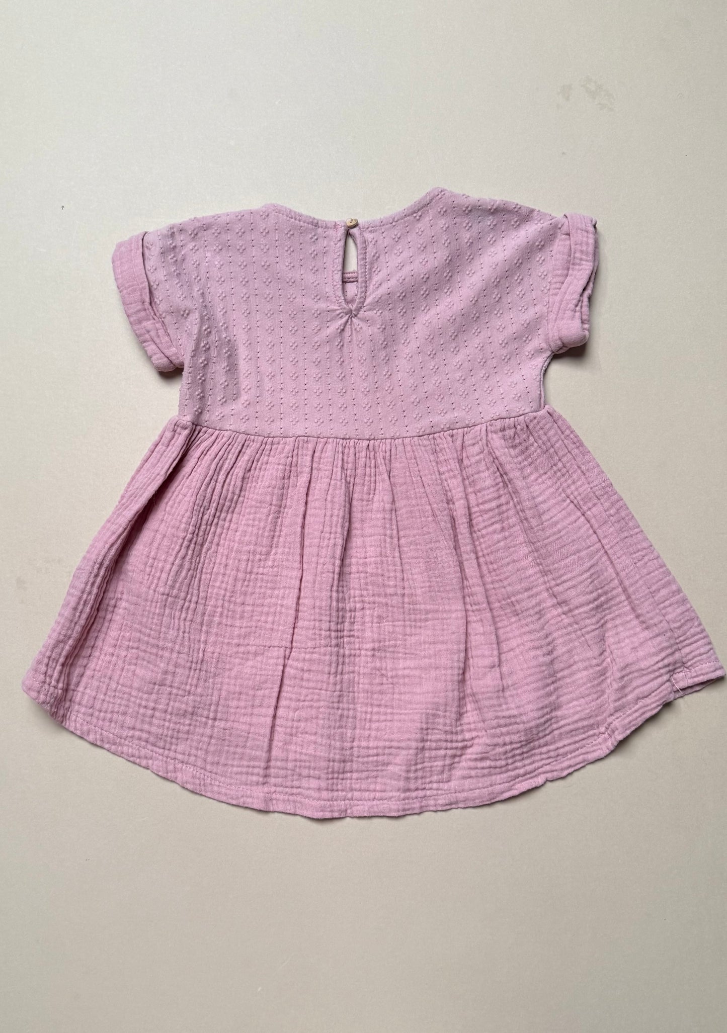 Zara Textured Pink Short Sleeved Dress in 12-18 Months