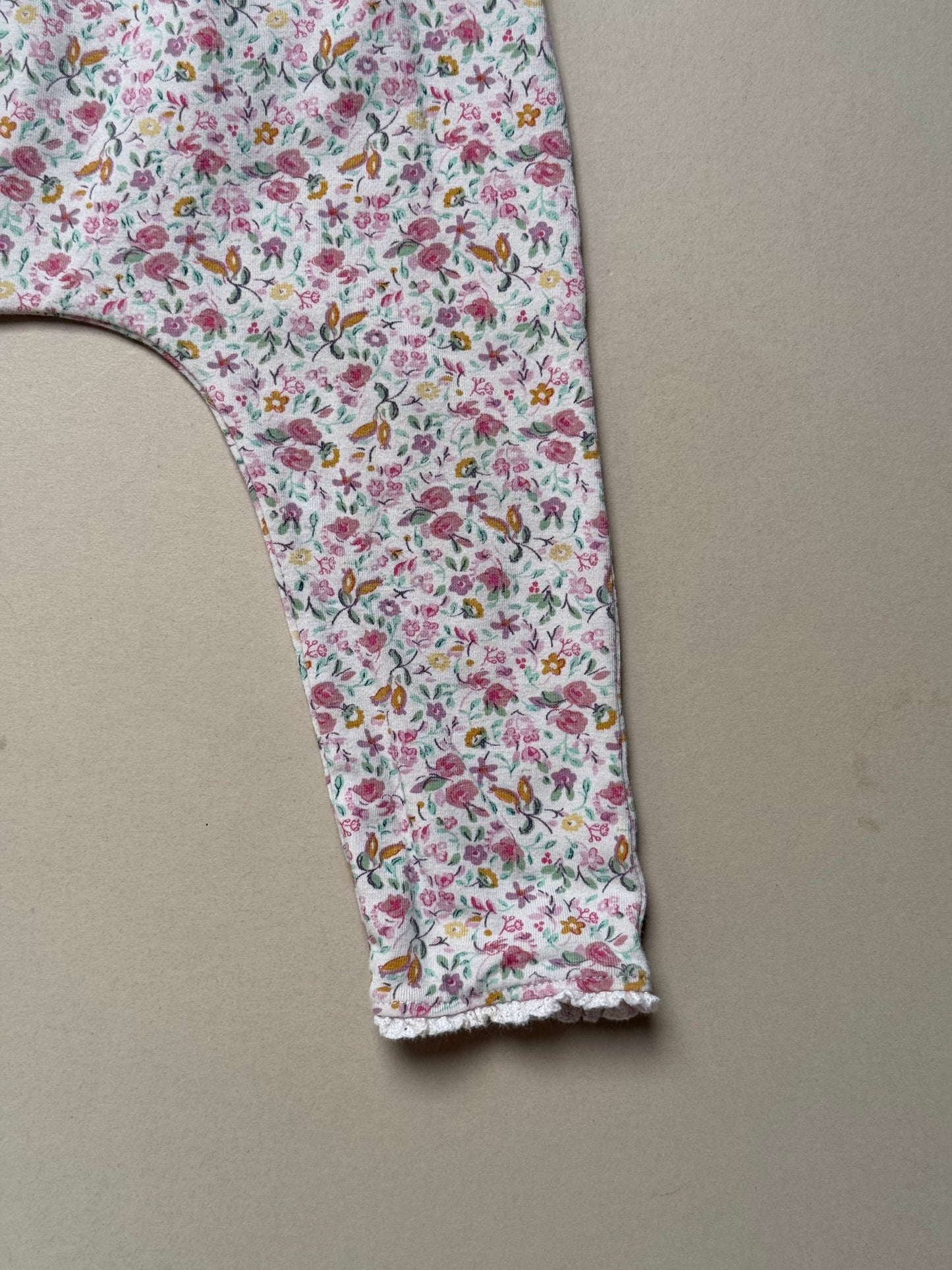 Next Delicate Floral Leggings in 9-12 Months