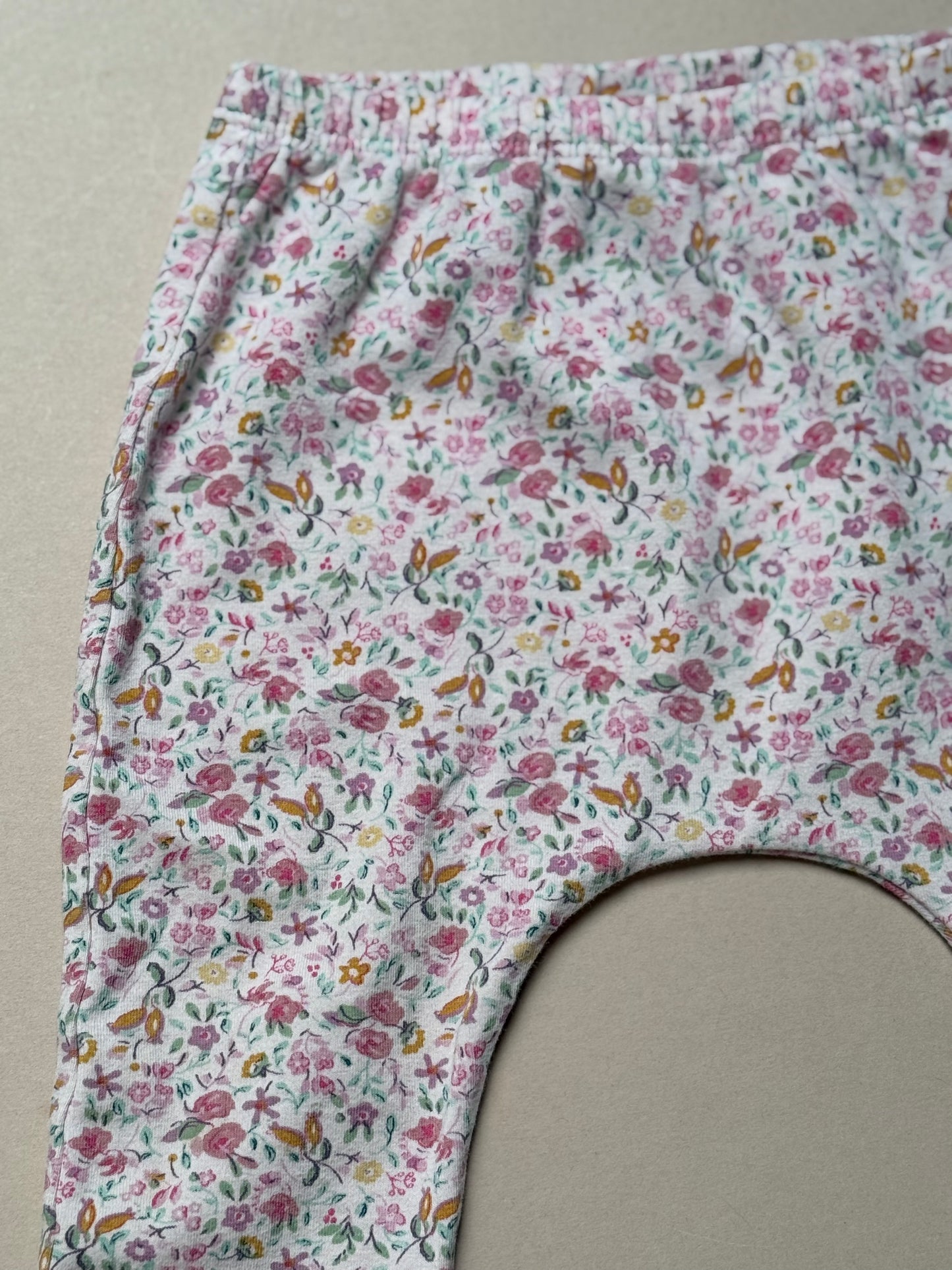Next Delicate Floral Leggings in 9-12 Months