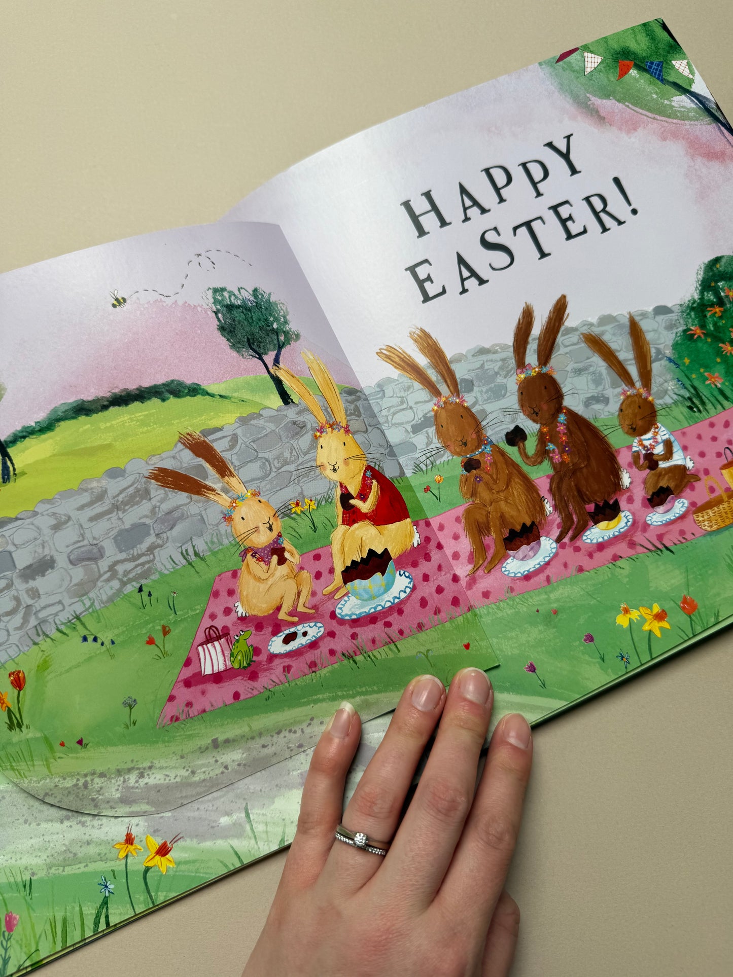 Five Little Easter Bunnies Paperback By Martha Mumford