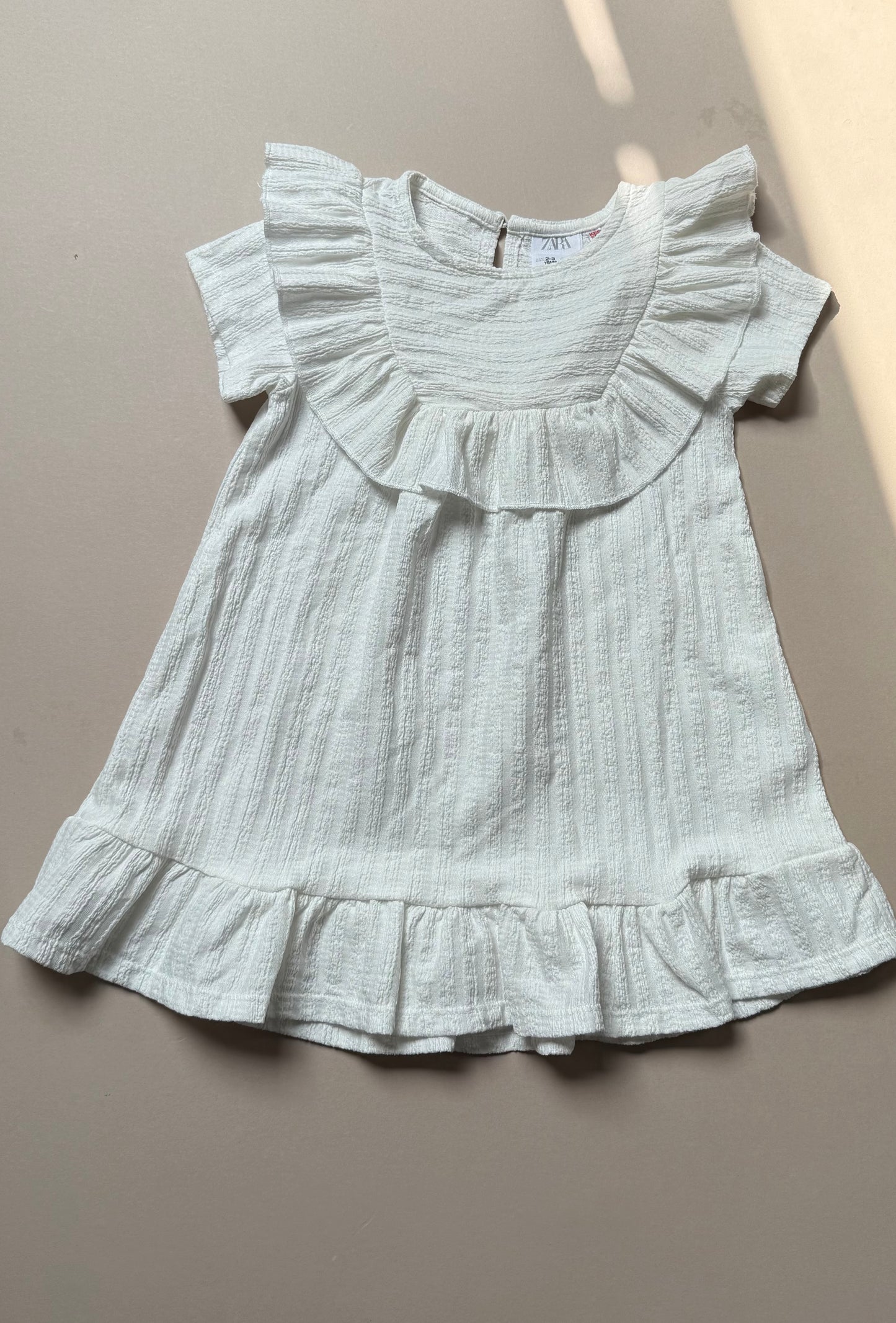 Zara White Ruffled Summer Dress in 2-3 Years