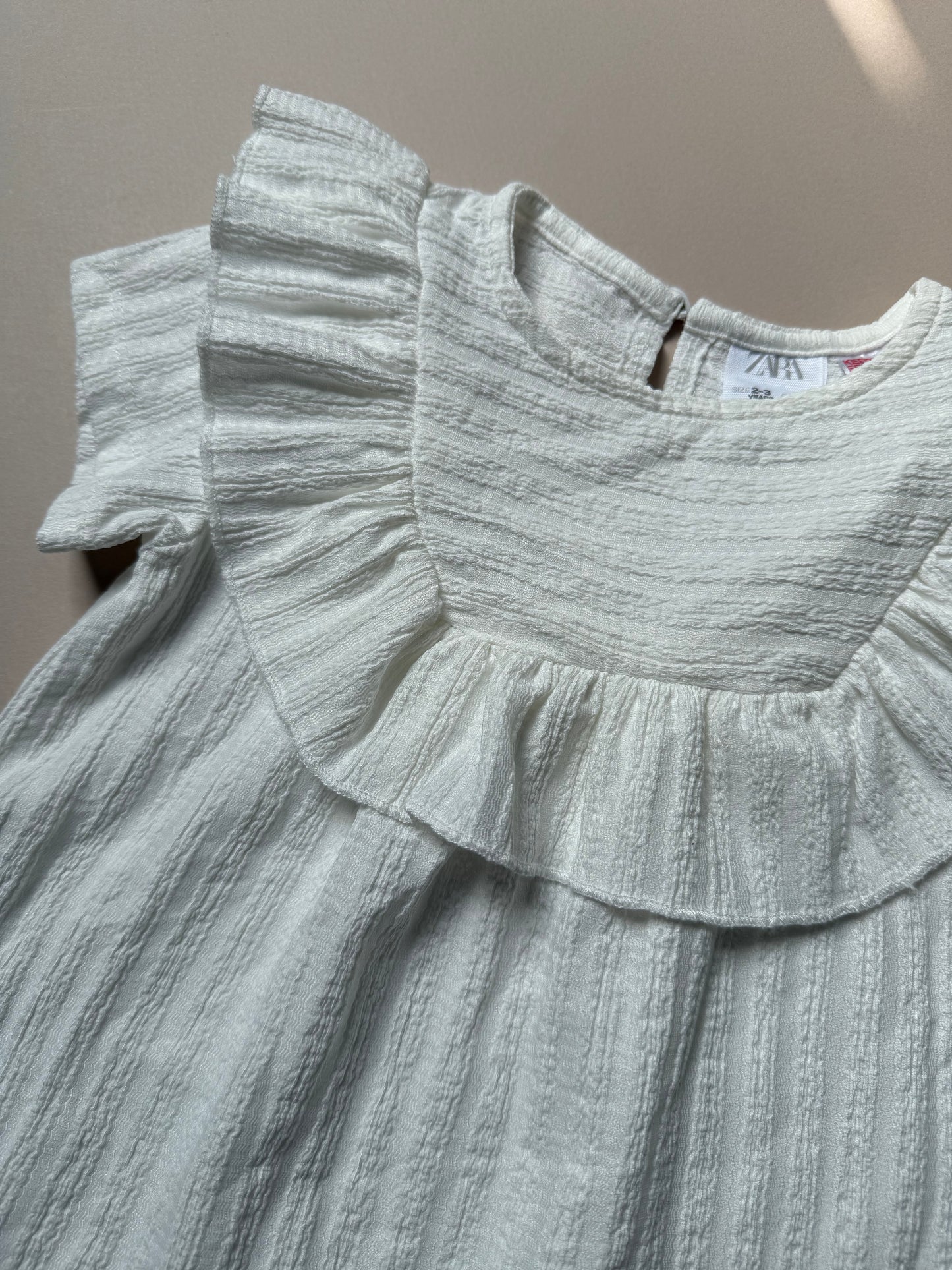 Zara White Ruffled Summer Dress in 2-3 Years