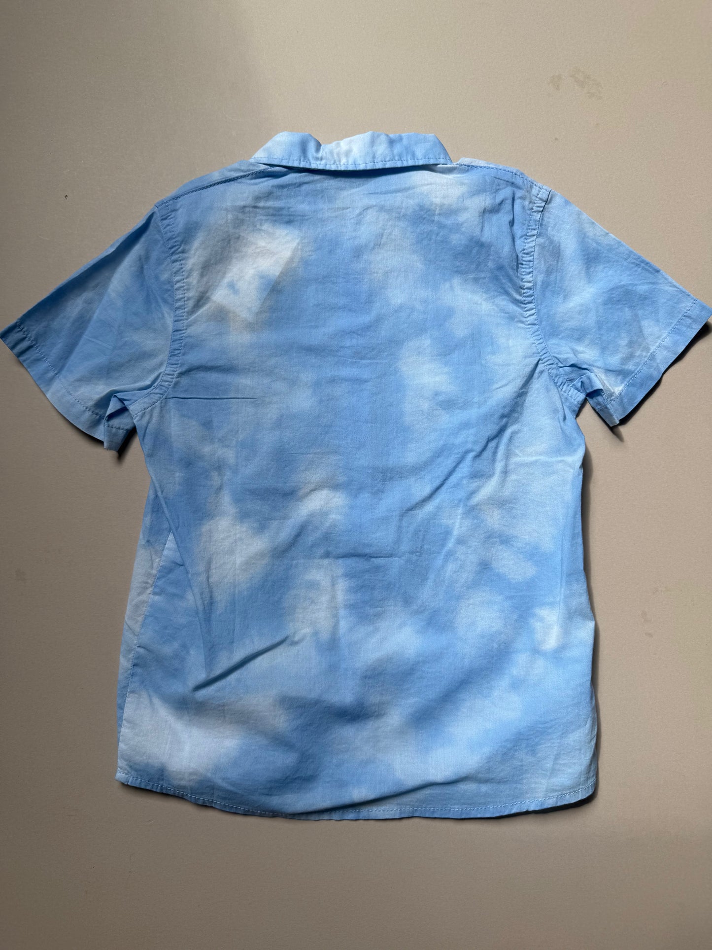 H&M Tie Dye Lightweight Shirt in 5-6 Years