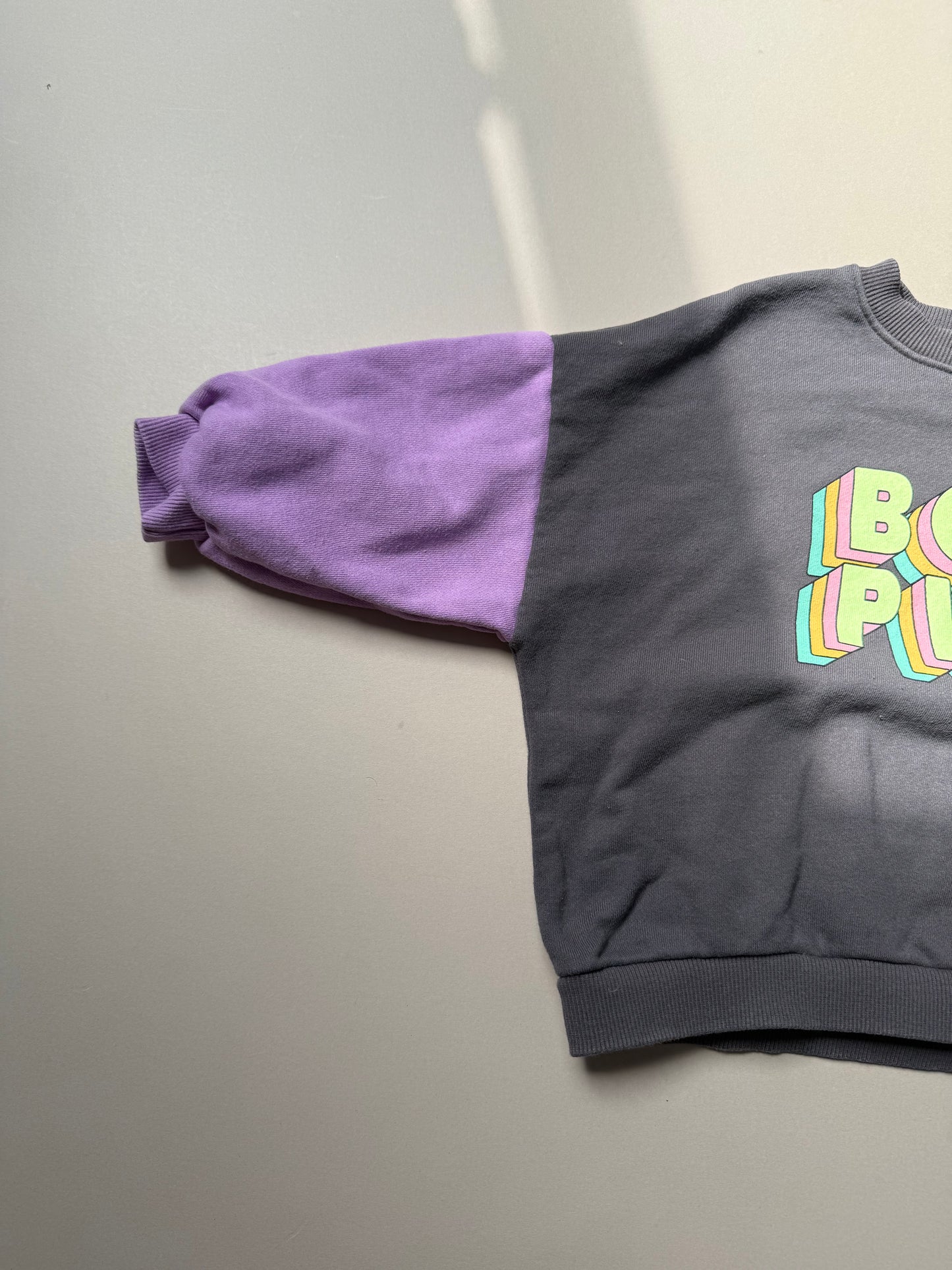 Curious Child Boy Pwr Slogan Sweat Top in Size S