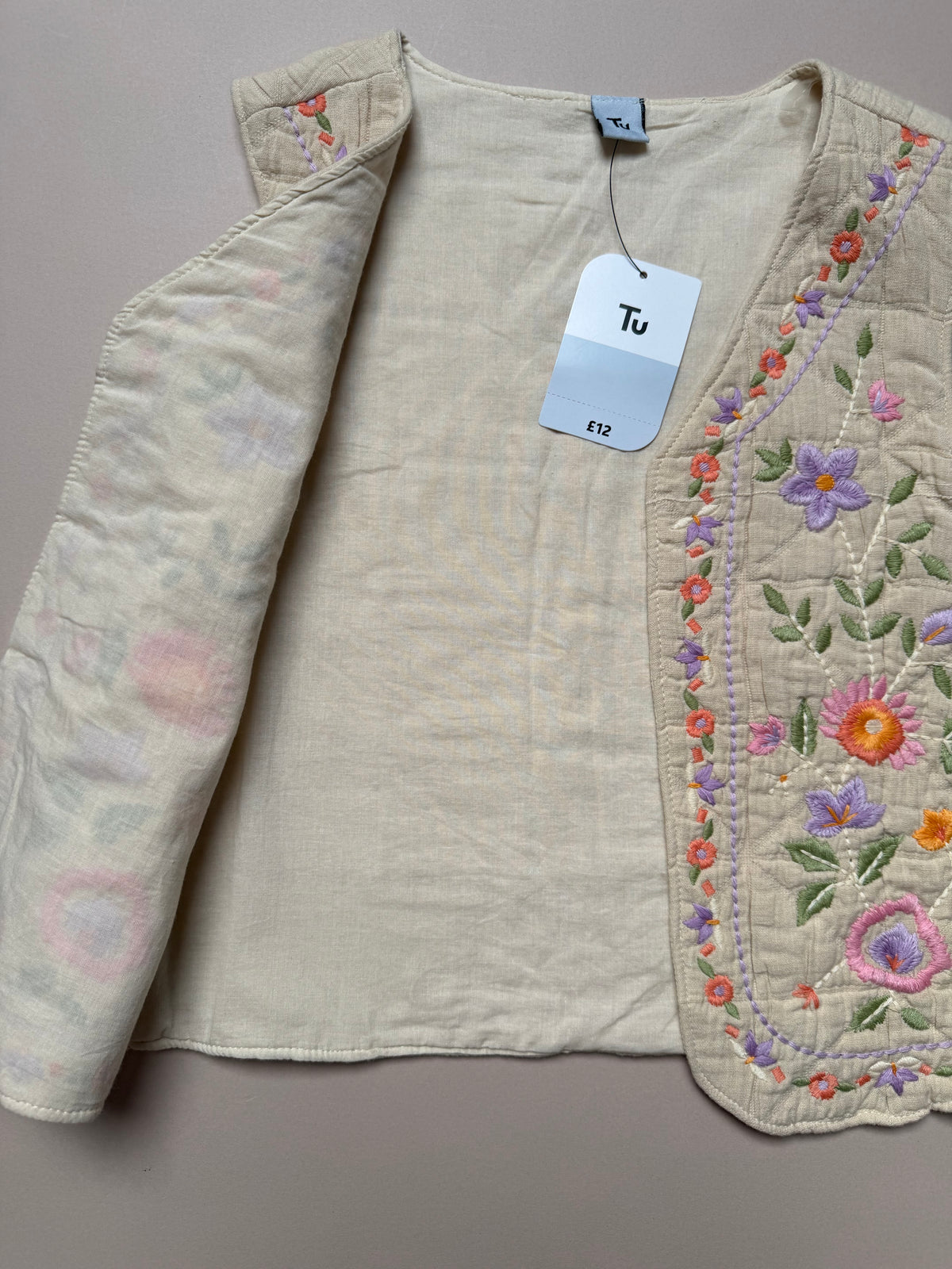 TU Brand New Cream Folk Floral Embroidered Waistcoat in 5-6 Years