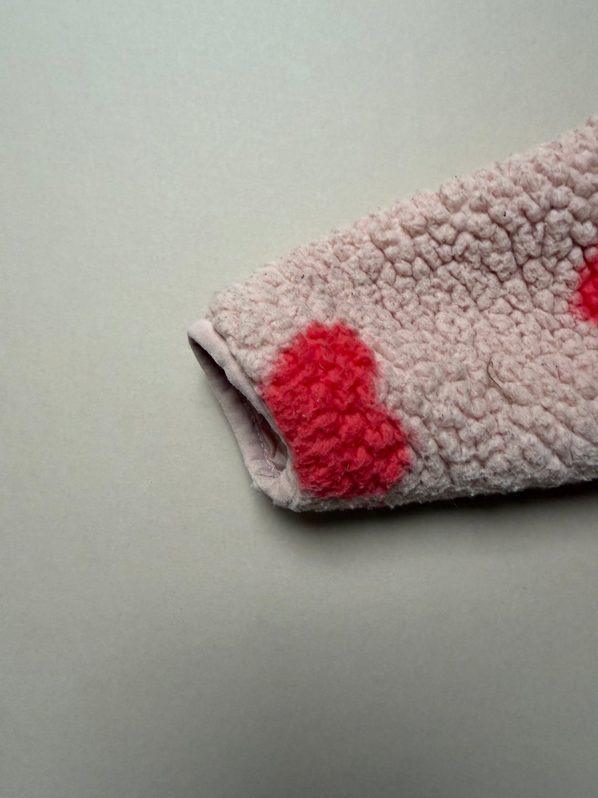Marks & Spencer Dusky Pink Zip Up Fleece Jacket With Red Hearts in 6-9 Months