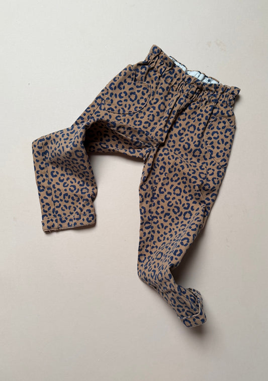 Mini Boden Leopard Printed Jeans With Elasticated Waist & Heart Shaped Pockets in 3-4 Years
