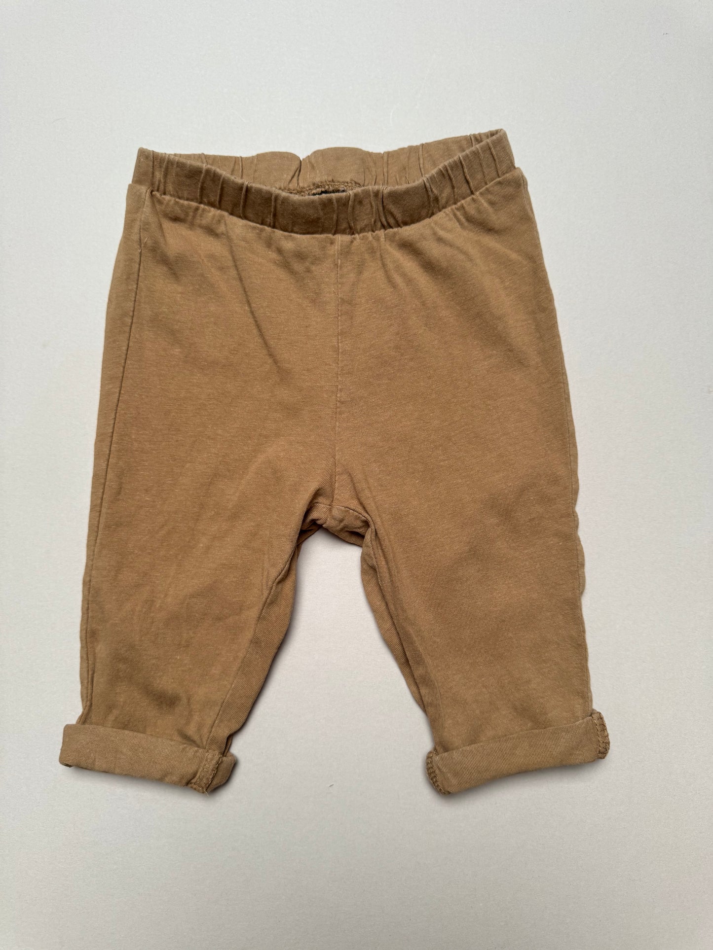 H&M Thin Tan Cotton Trousers in 6-9 Months