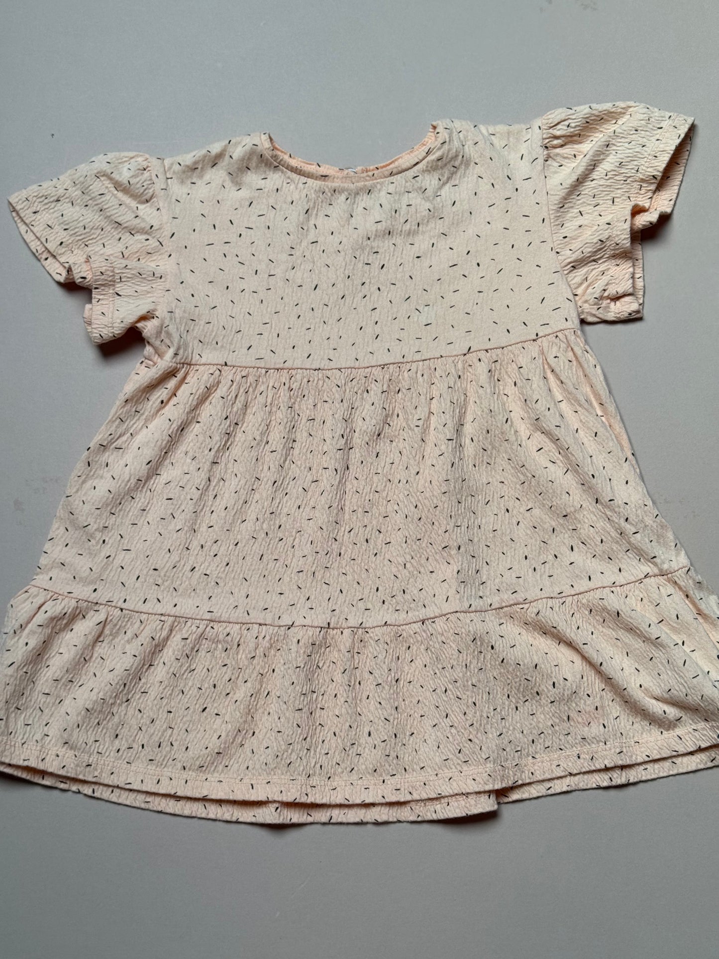Zara Peach Confetti Printed Short Sleeved Dress in 4-5 Years