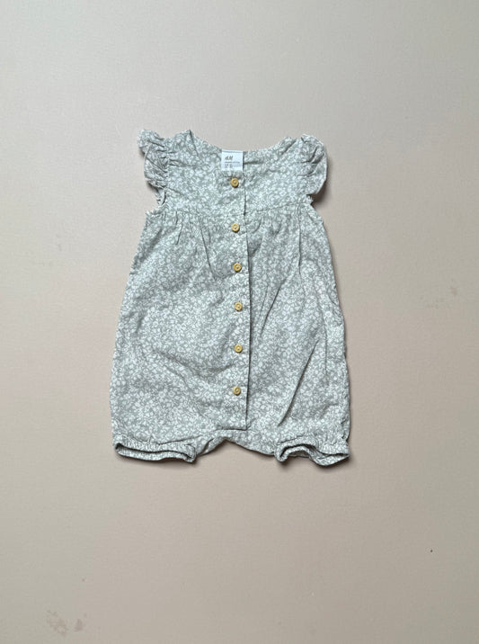 H&M Thin Floral Romper in 2-4 Months