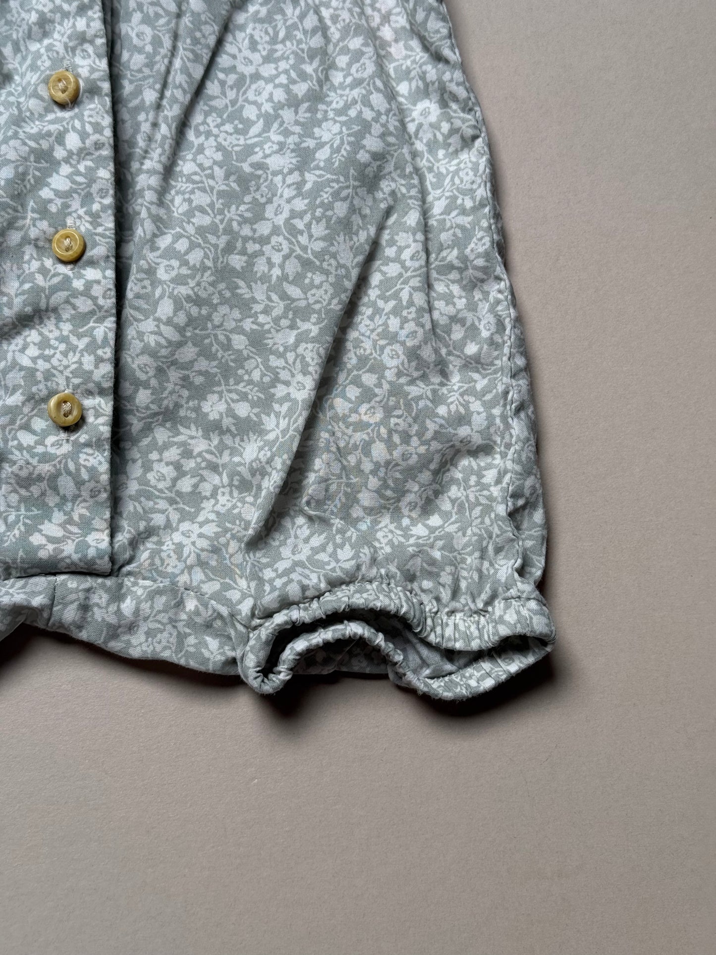 H&M Thin Floral Romper in 2-4 Months