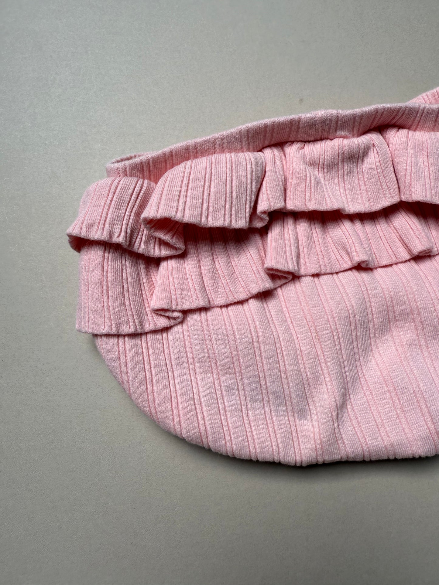 Seed Daisy Printed & Pink Ruffled Bloomers Set in 6-12 Months