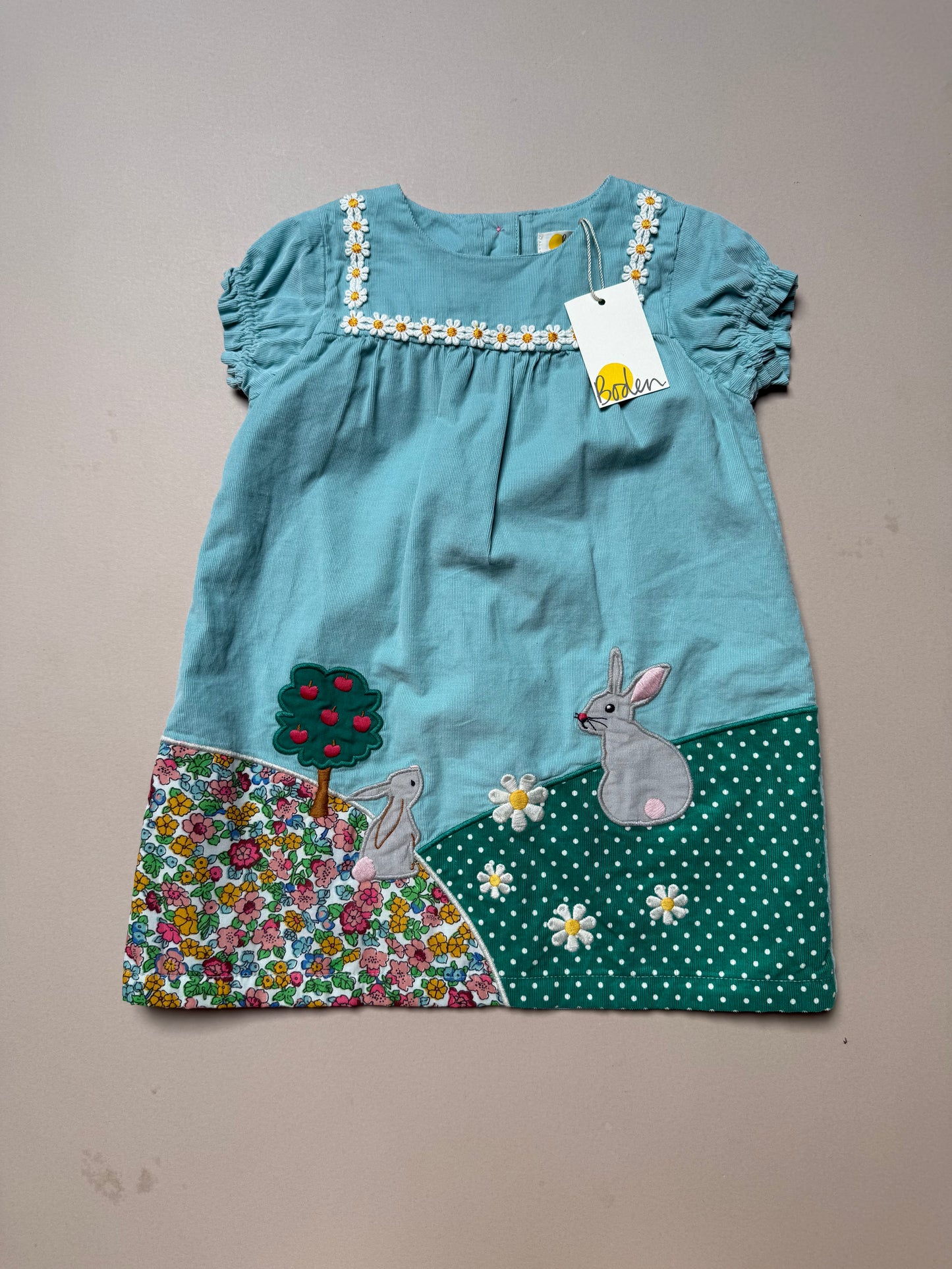 Boden Corduroy Spring Puffed Sleeved Dress in 12-18 Months