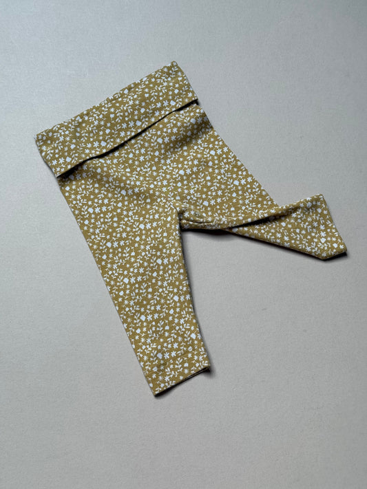 H&M Mustard Floral Leggings in 1-2 Months