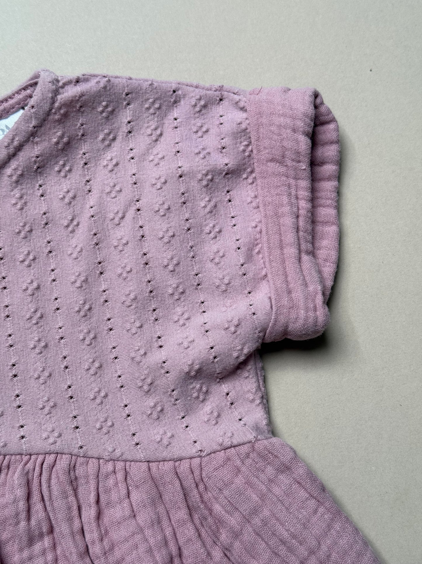 Zara Textured Pink Short Sleeved Dress in 12-18 Months