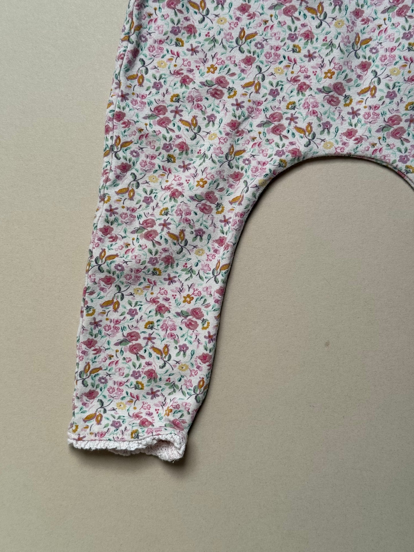 Next Delicate Floral Leggings in 9-12 Months