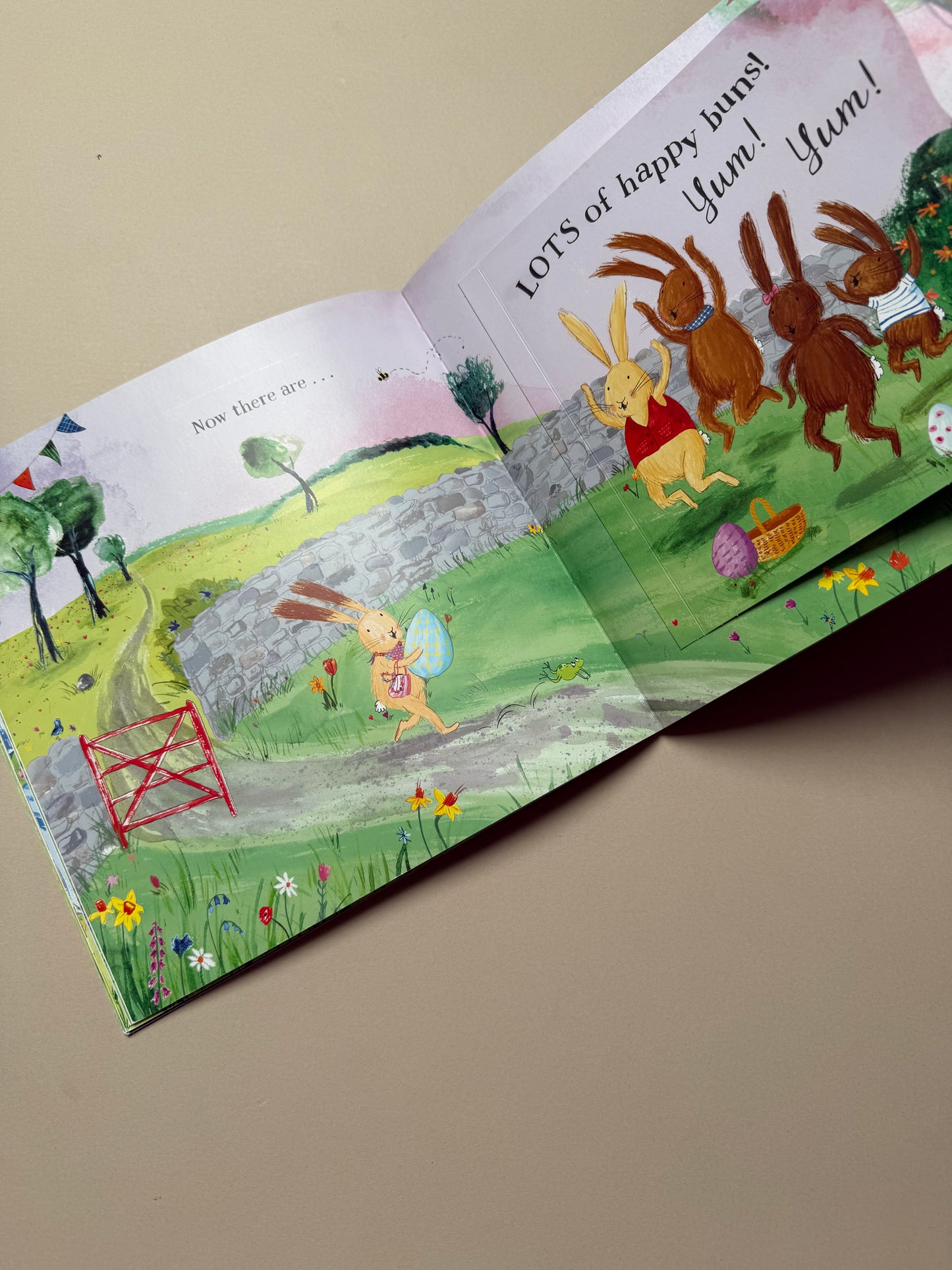Five Little Easter Bunnies Paperback By Martha Mumford