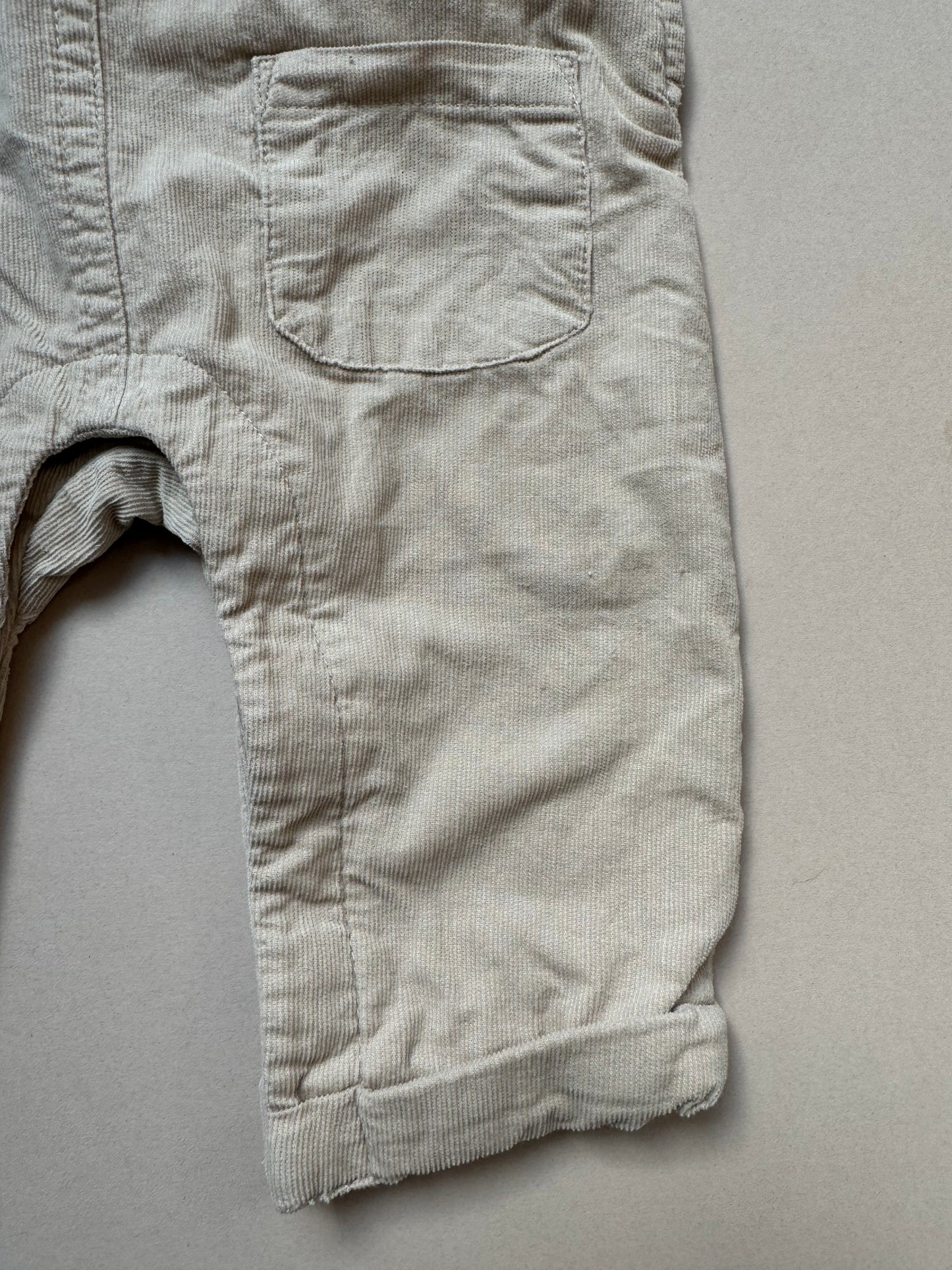 Matalan Neutral Dungaree & Long Sleeved T-Shirt Set in 3-6 Months