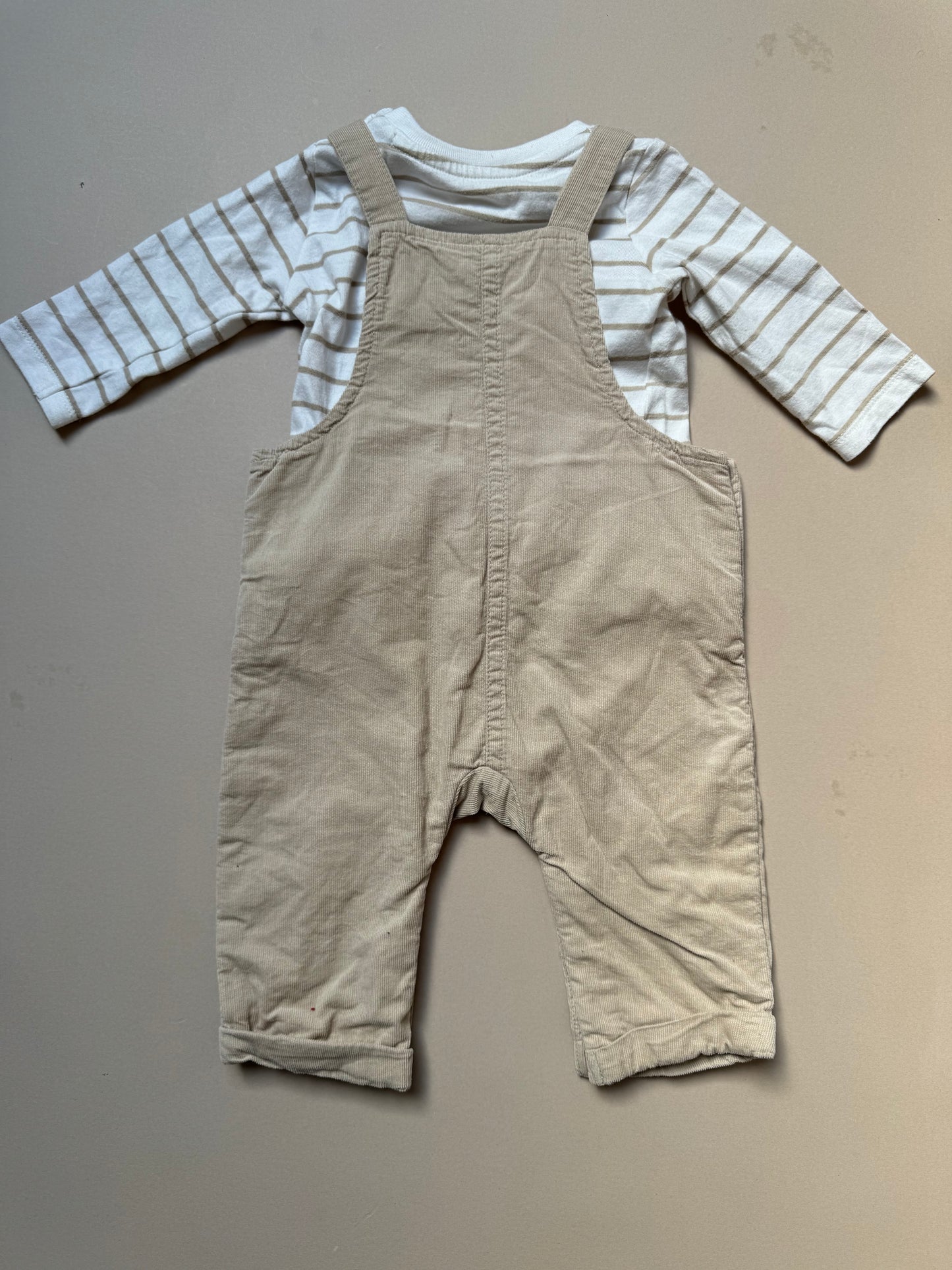 Matalan Neutral Dungaree & Long Sleeved T-Shirt Set in 3-6 Months
