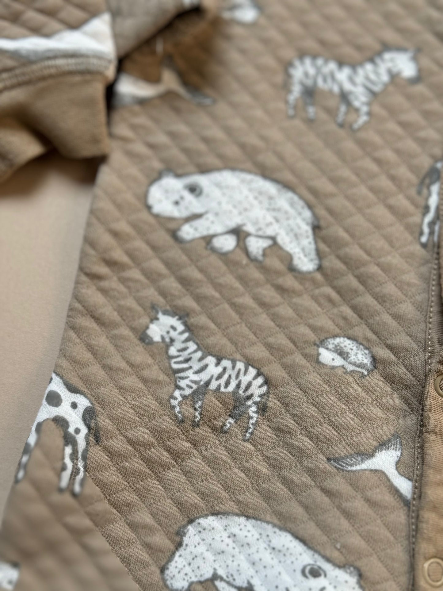 H&M Quilted Neutral Animal Printed Long Sleeved Onesie in 6-9 Months