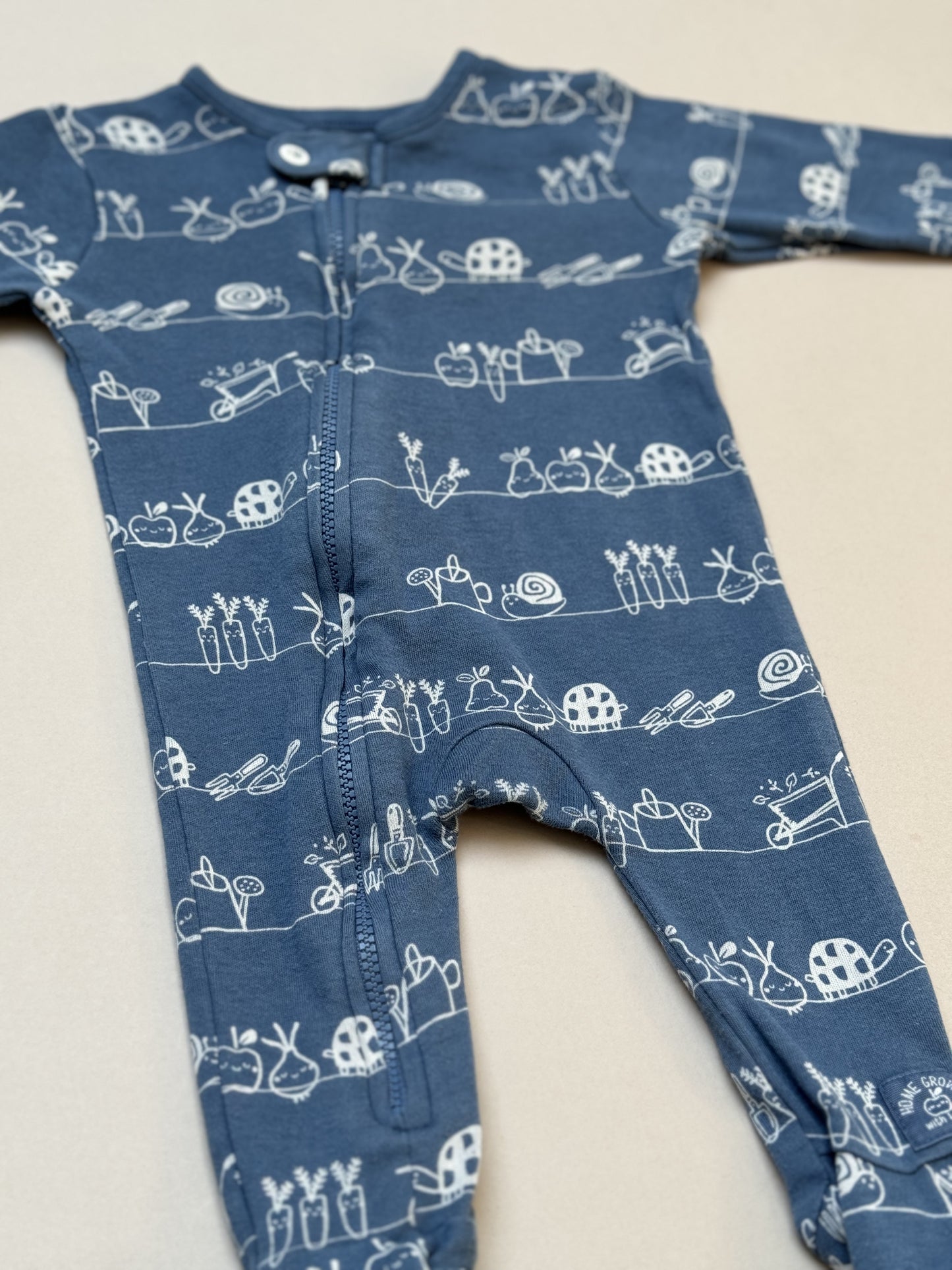 George Gardening Printed Zip Up Onesie in 3-6 Months
