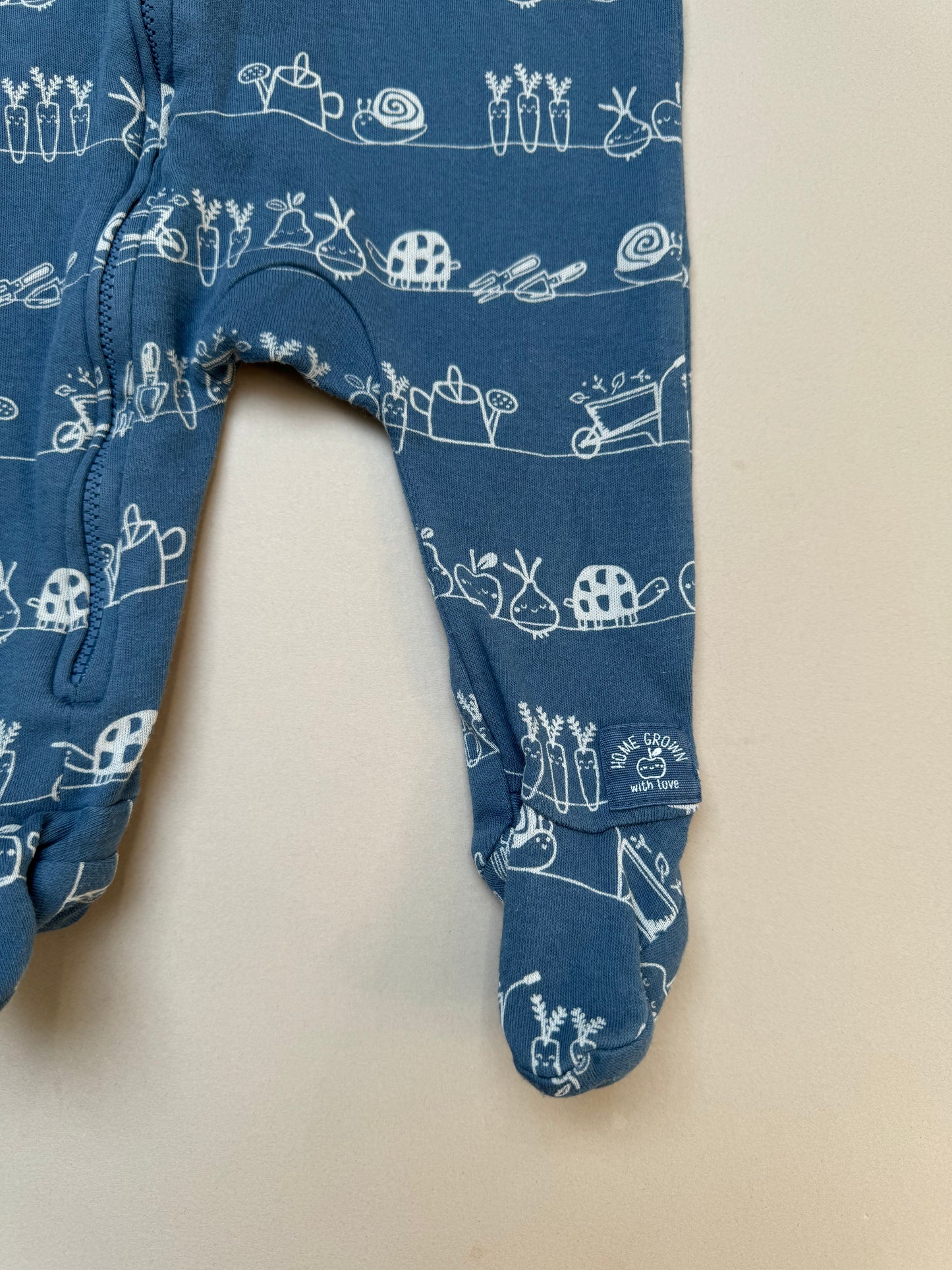 George Gardening Printed Zip Up Onesie in 3-6 Months