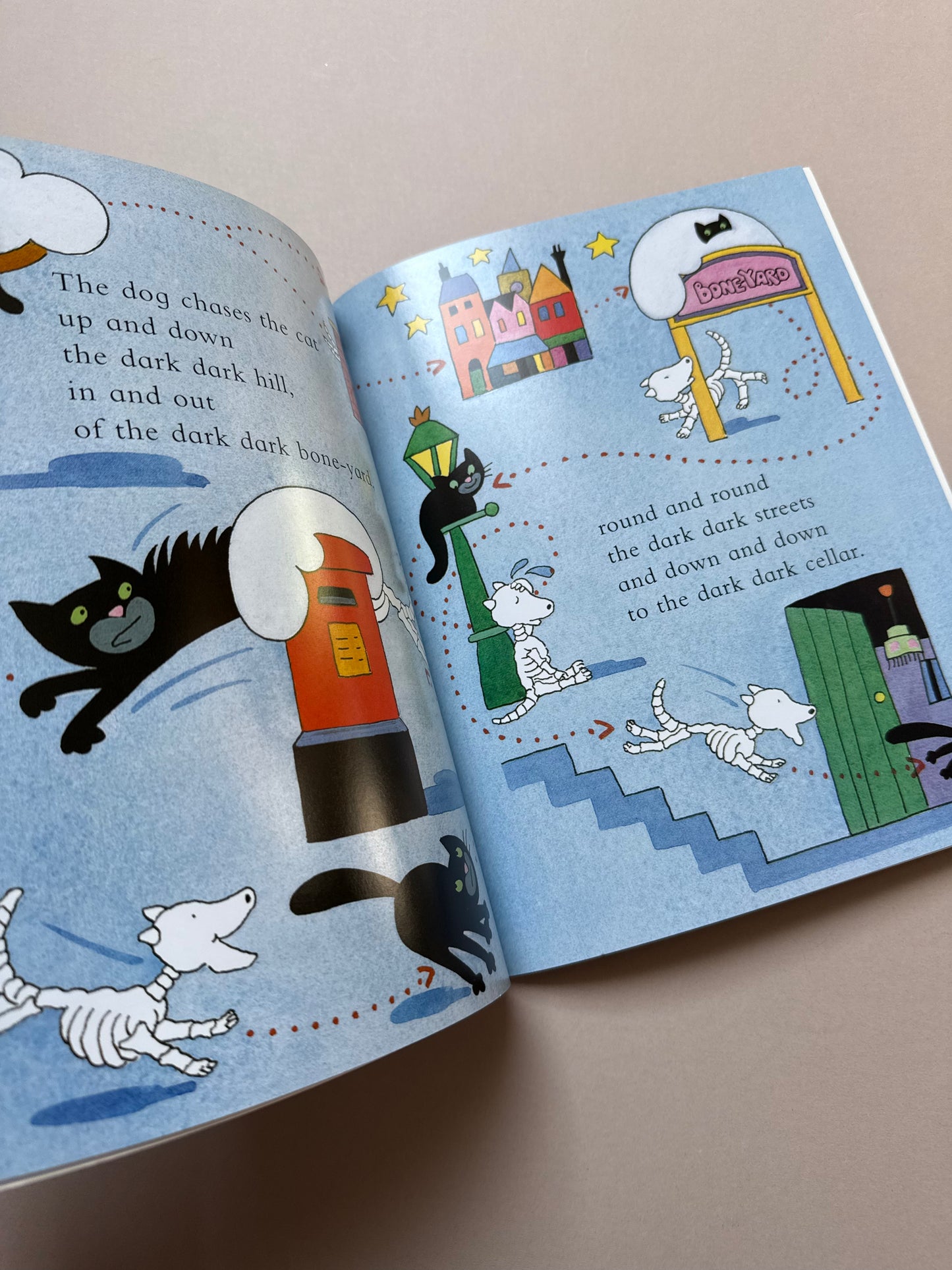 Funny Bones: The Black Cat By Allan Ahlberg Paperback Book