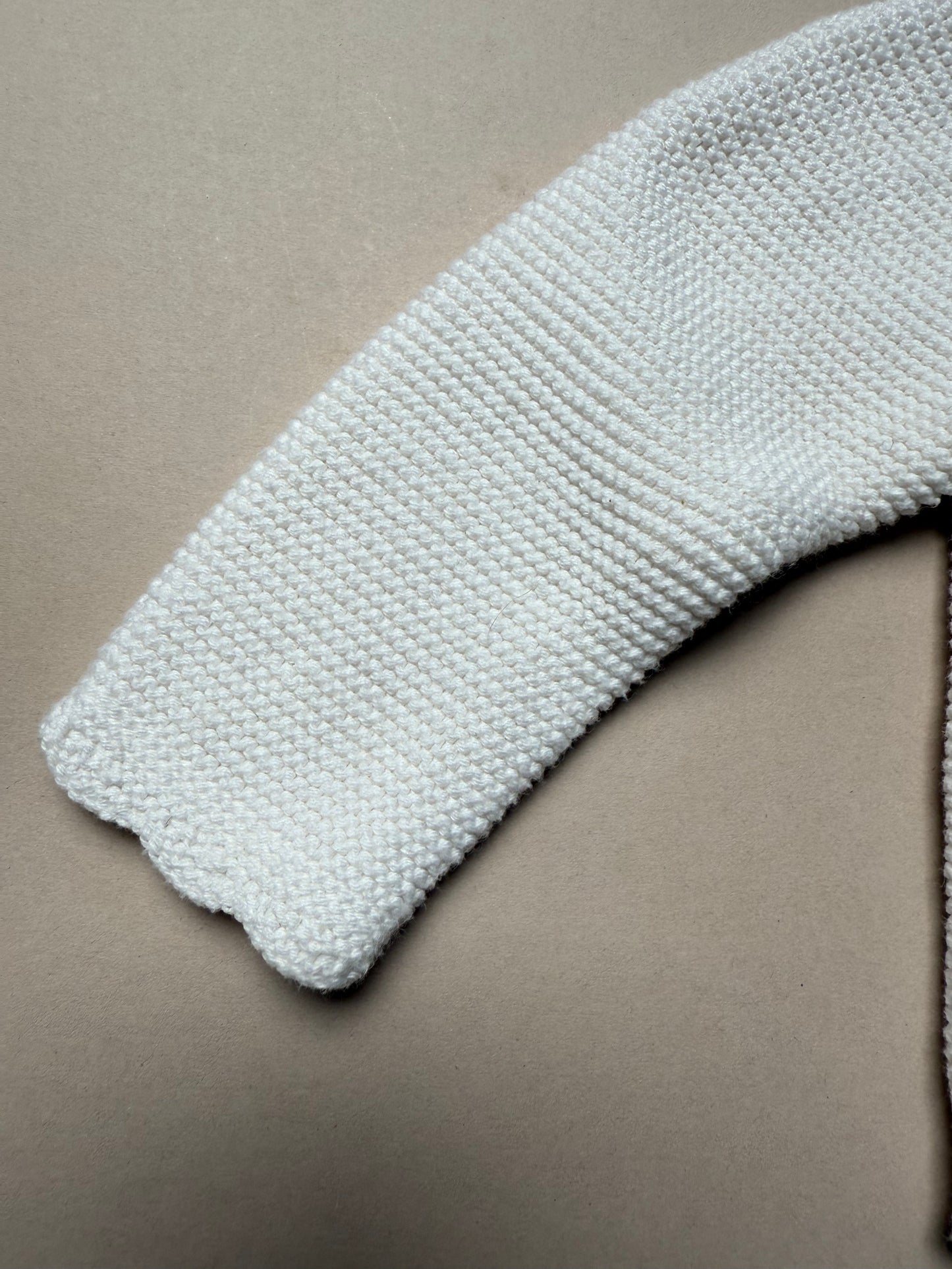 Zara White Knitted Jumper in 1-3 Months
