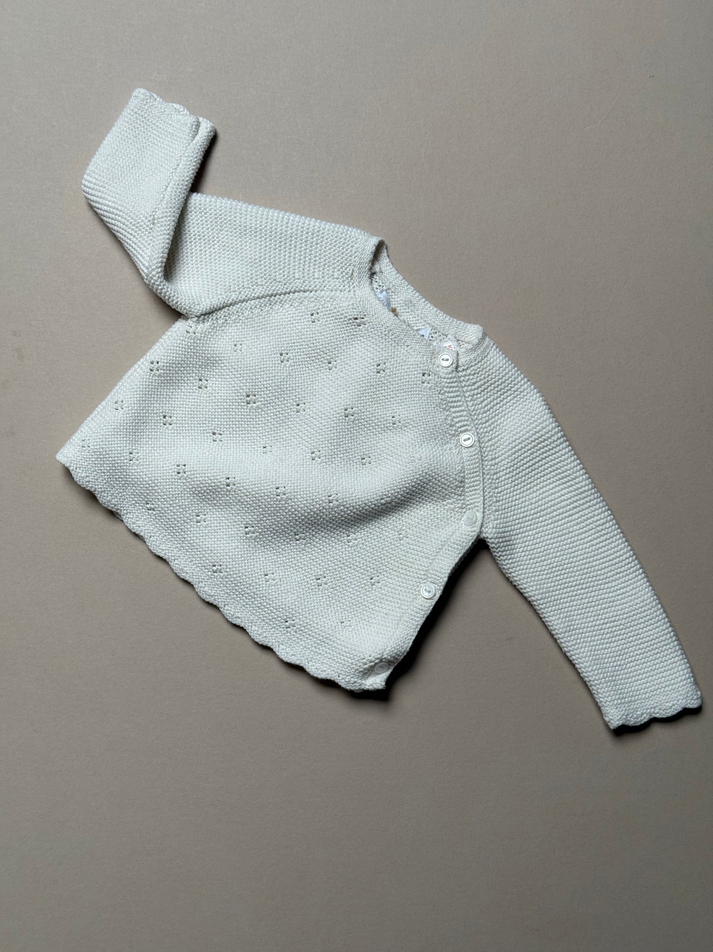 Zara White Knitted Jumper in 1-3 Months