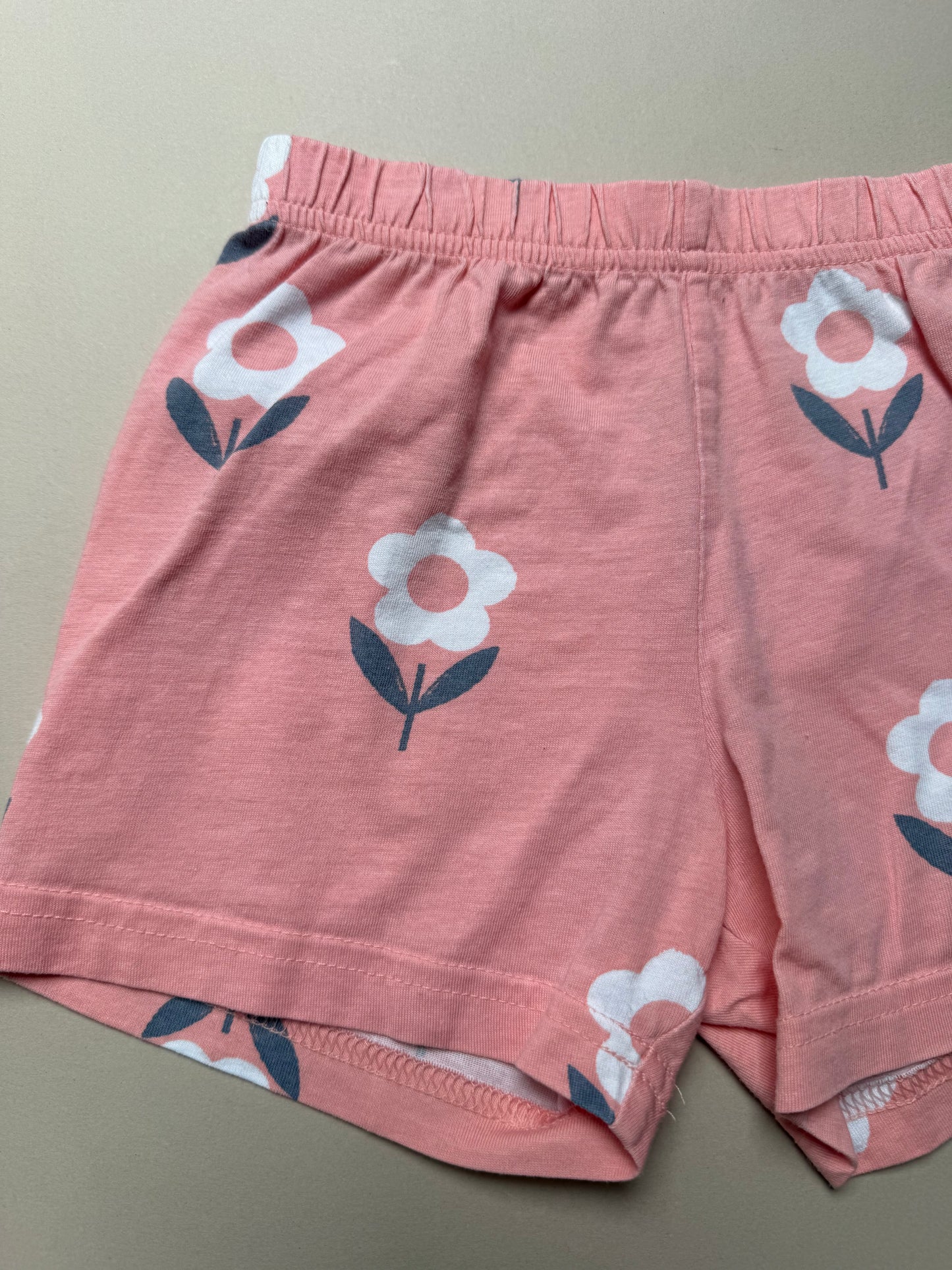 George Cotton Floral Short Sleeved T-Shirt & Shorts Set in 3-4 Years