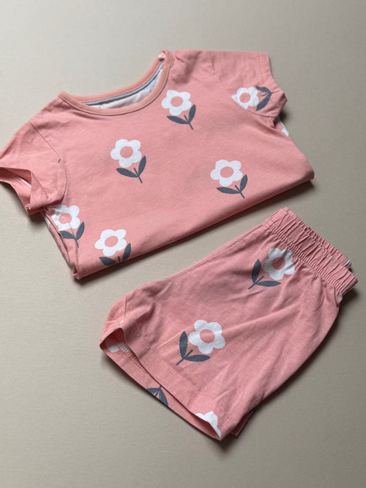 George Cotton Floral Short Sleeved T-Shirt & Shorts Set in 3-4 Years
